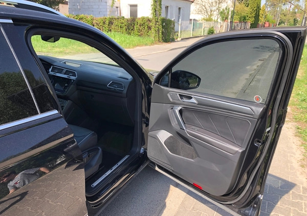 Volkswagen Tiguan Allspace cena 83000 przebieg: 142000, rok produkcji 2019 z Bydgoszcz małe 781